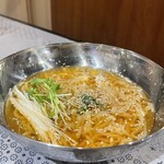 生ハラミ＆ネギタン焼肉　金肉屋 - 