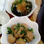 tomiyoshi sakaba - うずら醤油漬け　199円　茄子ポン酢　199円